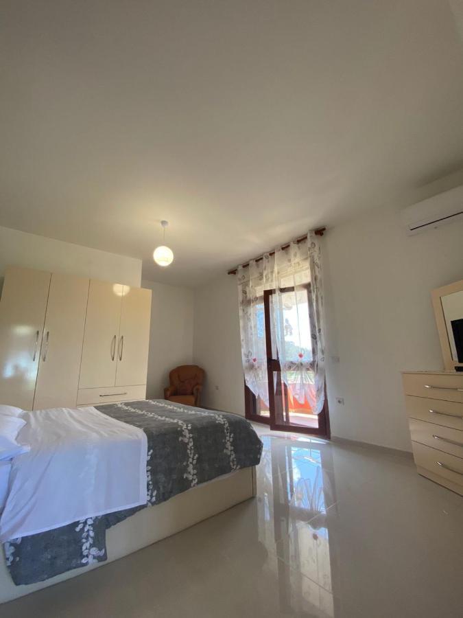 Bar Restorant Kristal Hotel ติรานา ภายนอก รูปภาพ